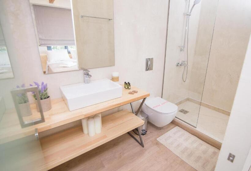 オーシャンビューデラックスルームバルコニー付き, Panellinion Luxury Rooms