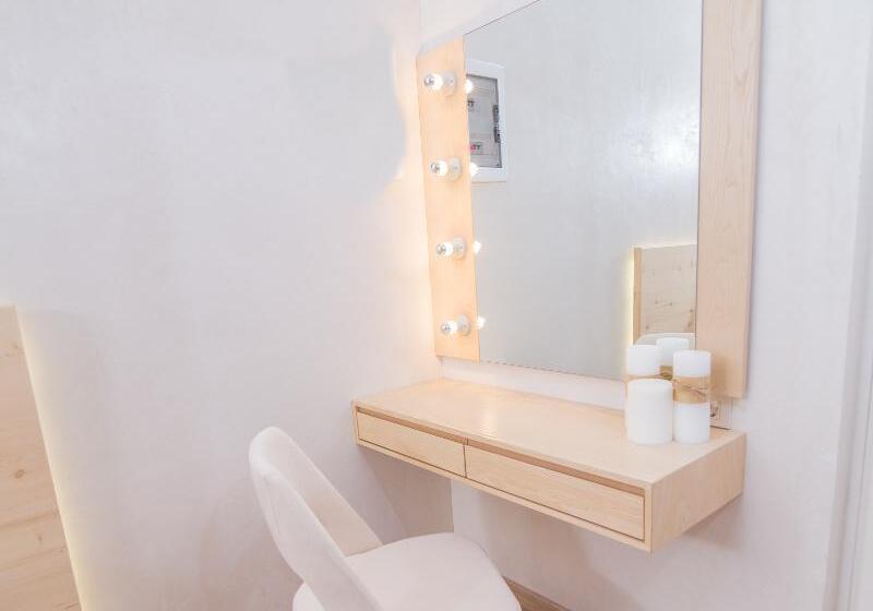 Номер Стандарт, Panellinion Luxury Rooms