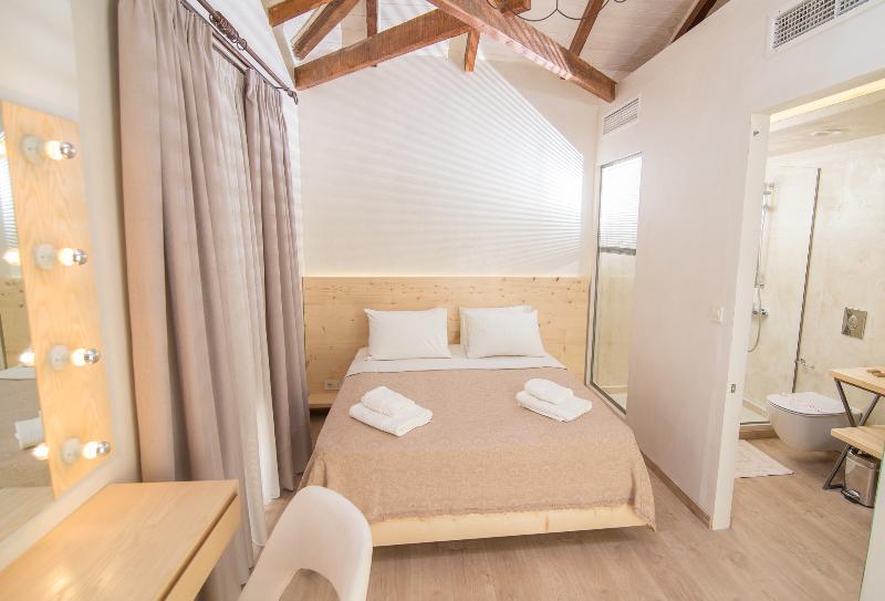 スタンダードルーム, Panellinion Luxury Rooms