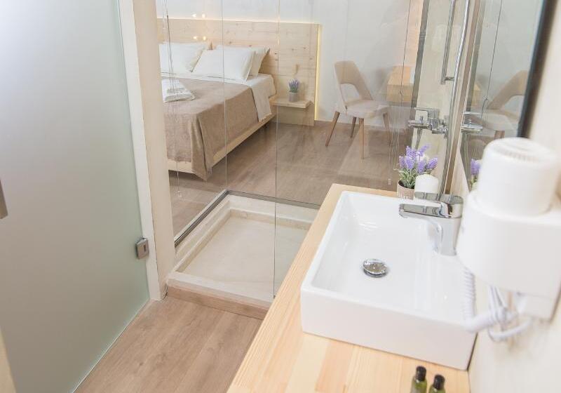 スタンダードルーム, Panellinion Luxury Rooms