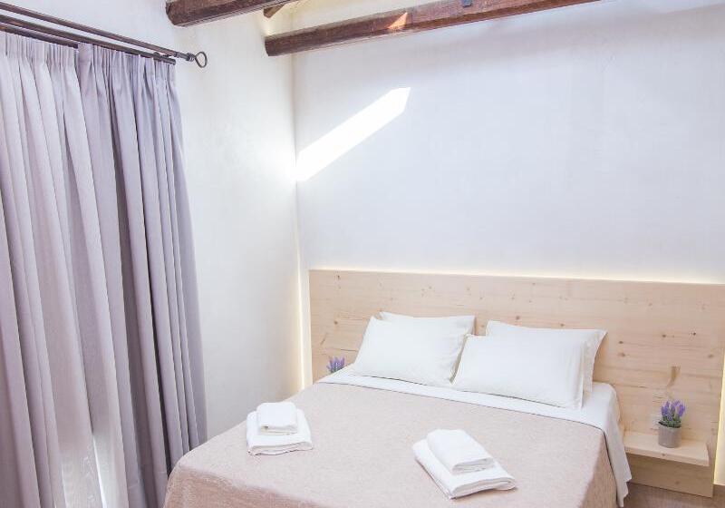 スタンダードルーム, Panellinion Luxury Rooms