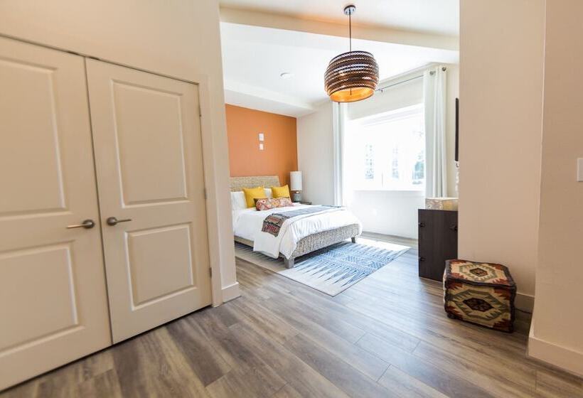 スタンダードルーム, The Bishop Arts Hotel By Qresorts