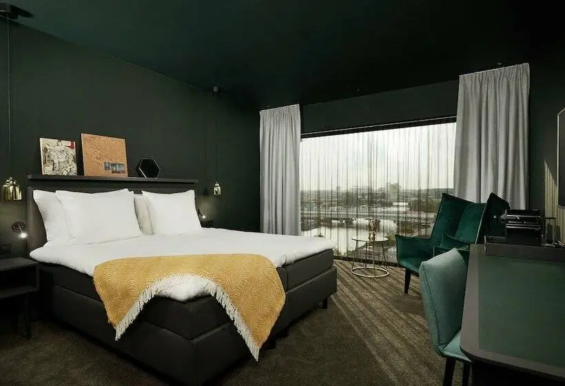 اتاق راحتی, Van Der Valk Hotel Amsterdam   Amstel