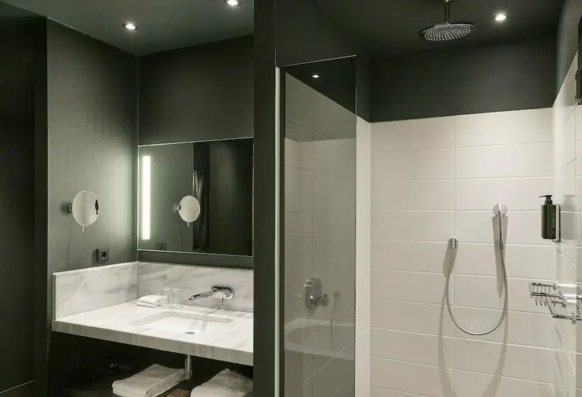 سوییت جونیور, Van Der Valk Hotel Amsterdam   Amstel