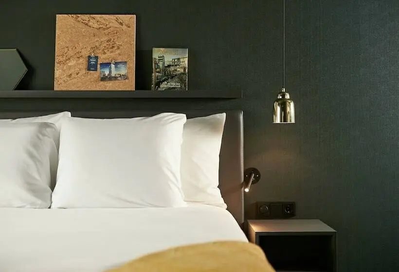 سوییت خانوادگی, Van Der Valk Hotel Amsterdam   Amstel