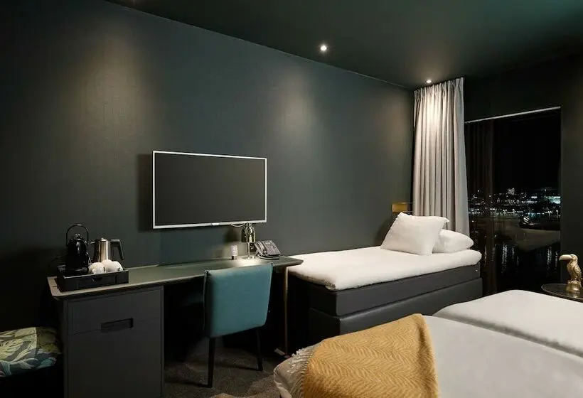 اتاق راحتی سه تخته, Van Der Valk Hotel Amsterdam   Amstel