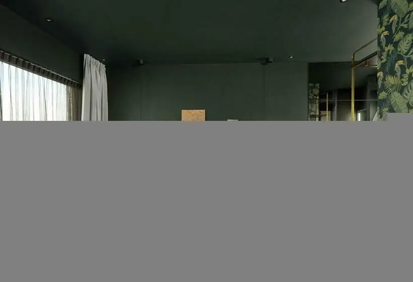 سوییت خانوادگی, Van Der Valk Hotel Amsterdam   Amstel