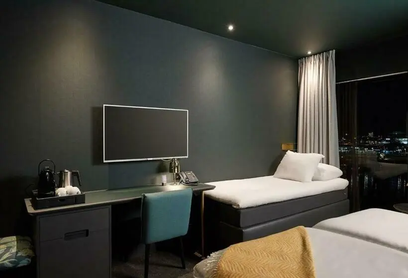 اتاق راحتی سه تخته, Van Der Valk Hotel Amsterdam   Amstel