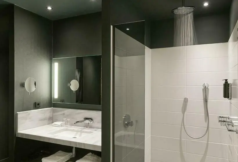 سوییت جونیور, Van Der Valk Hotel Amsterdam   Amstel