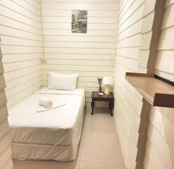 Standard Yhden Hengen Huone, Back Home Backpackers