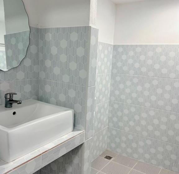 클래식 4인 룸, Yoghurt Home 3