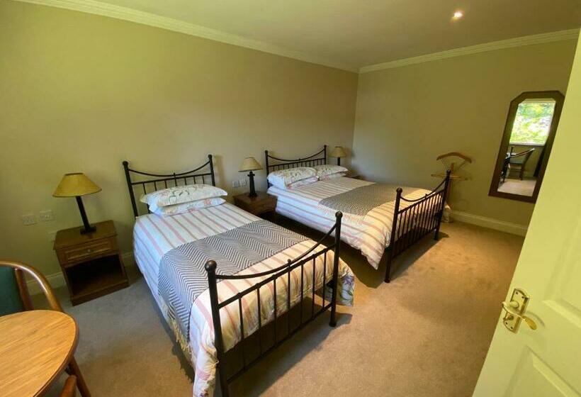 غرفة ديلوكس, Applecroft House