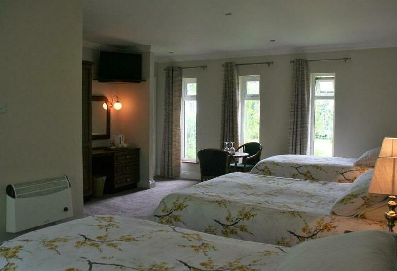 Семейный Номер Вид на Сад, Applecroft House