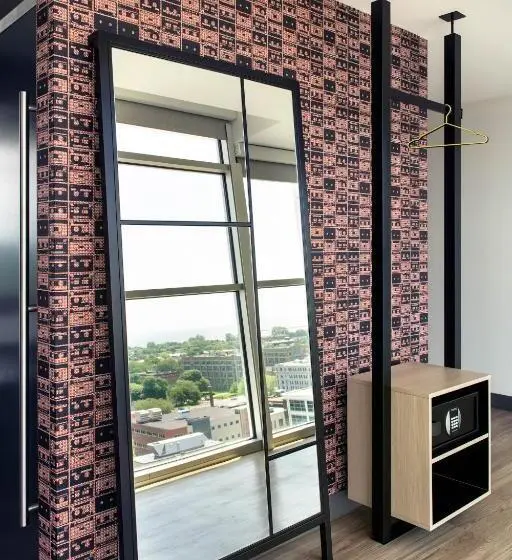 اتاق استاندارد با تخت بزرگ, Aloft Buffalo Downtown