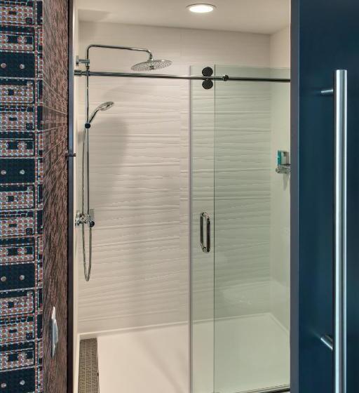 جناح سرير كينج, Aloft Buffalo Downtown