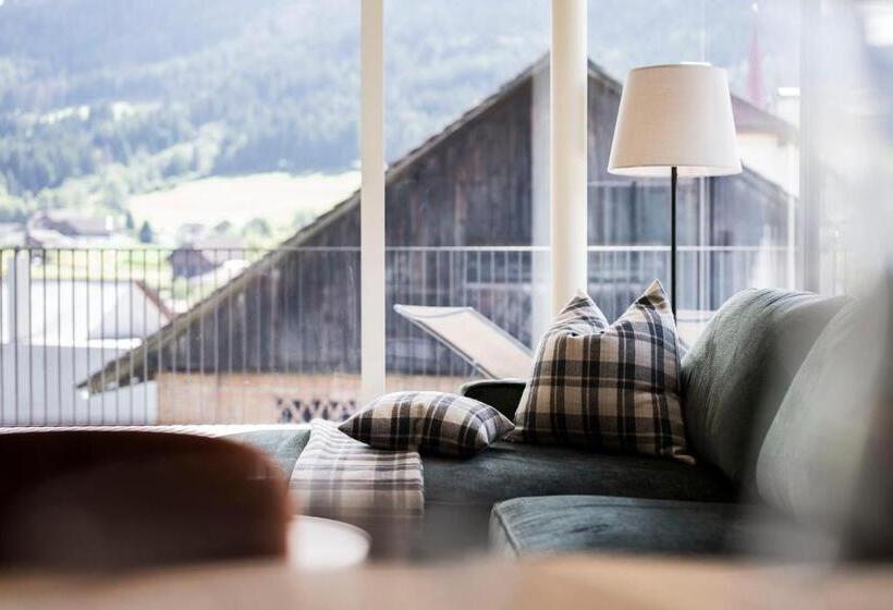 Апартаменты Deluxe 1 Спальня, Astor Apartments