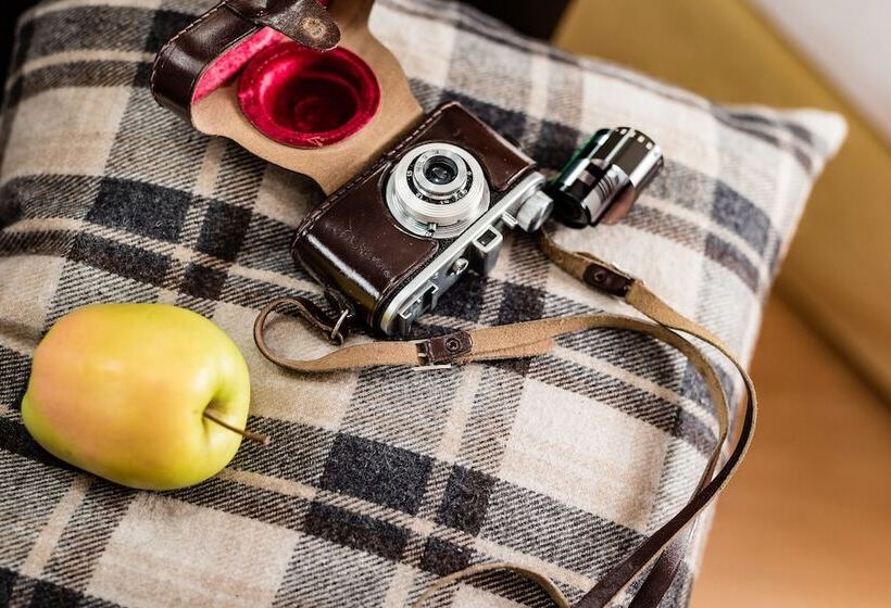 Апартаменты 1 Спальня, Astor Apartments