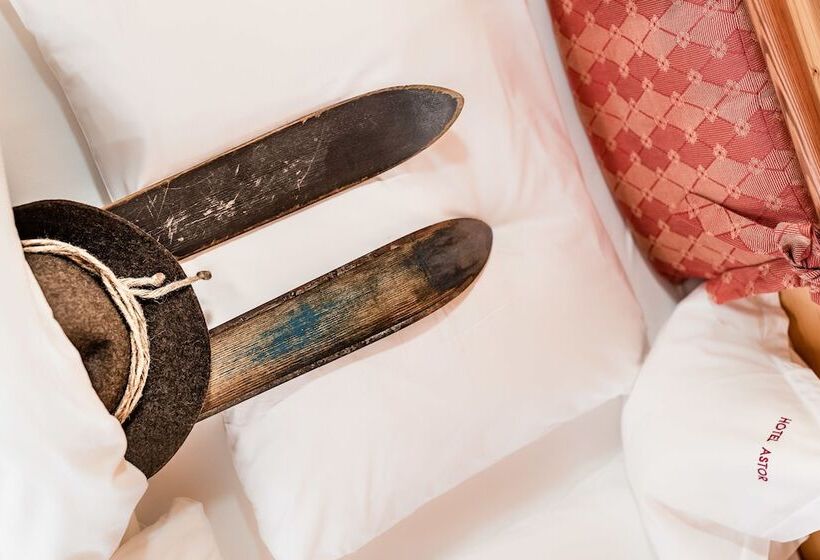 Апартаменты 1 Спальня, Astor Apartments