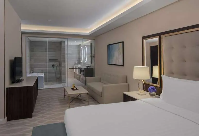 سوییت جونیور, Dusit Doha