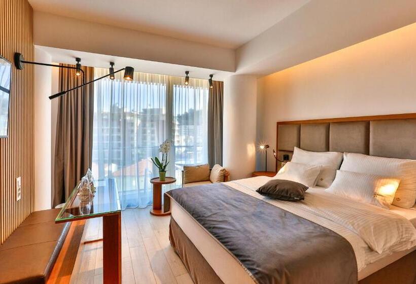 اتاق استاندارد با بالکن, Fagus By Aycon