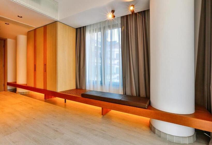 سوییت سوپریور, Fagus By Aycon