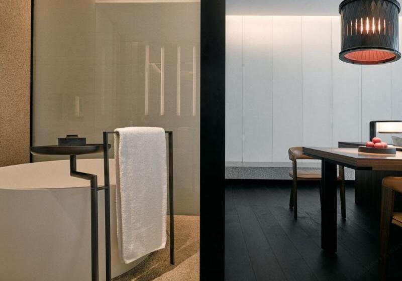 스탠다드 스튜디오 킹침대, Lohkah Hotel & Spa Free Welcome Fruit Plate