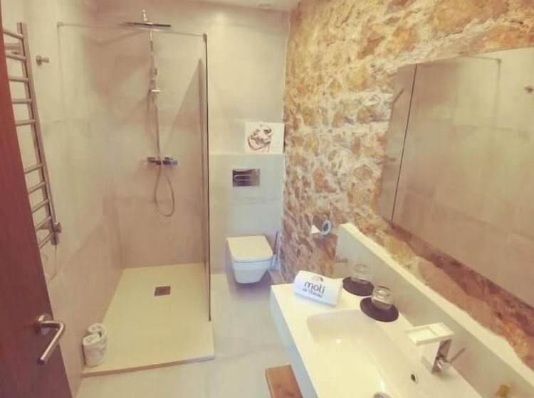 جناح, Moli De L Escala