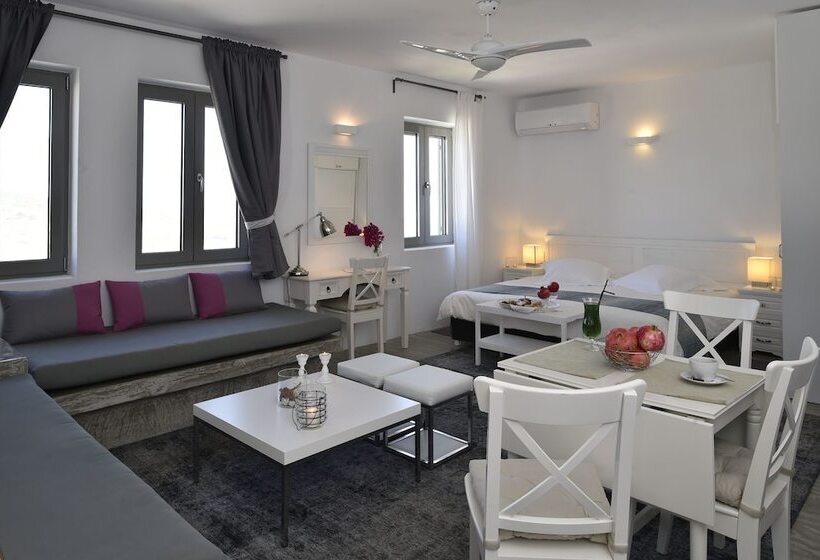 جناح جونيور, Naoussa Hills Boutique Resort  Adults Only