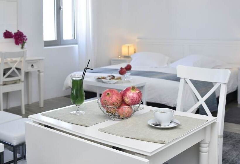 Полулюкс, Naoussa Hills Boutique Resort  Adults Only