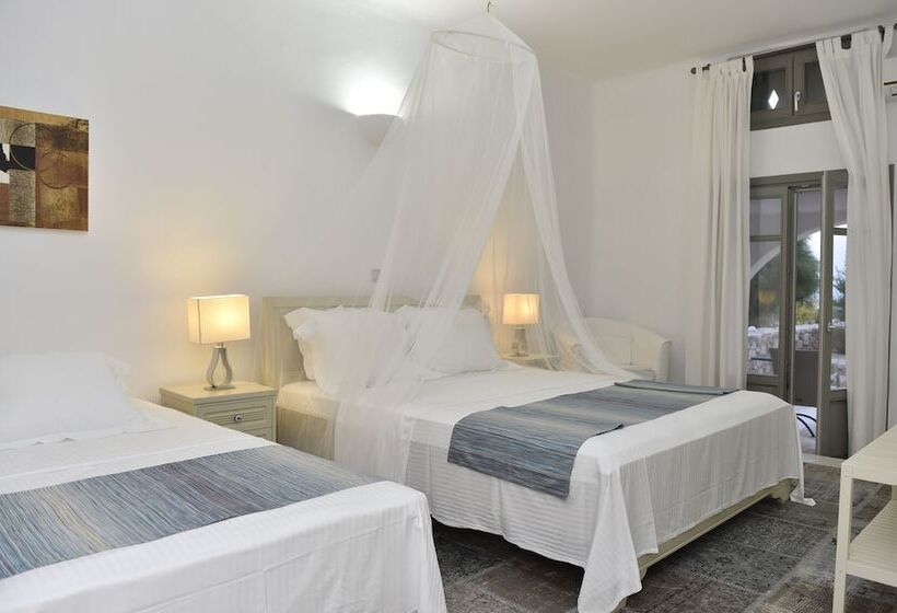 Вилла 2 Спальни, Naoussa Hills Boutique Resort  Adults Only