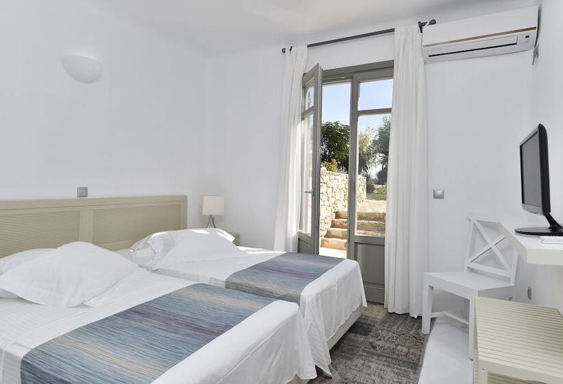 فيلا 3 غرف نوم مزودة بحمام سباحة, Naoussa Hills Boutique Resort  Adults Only