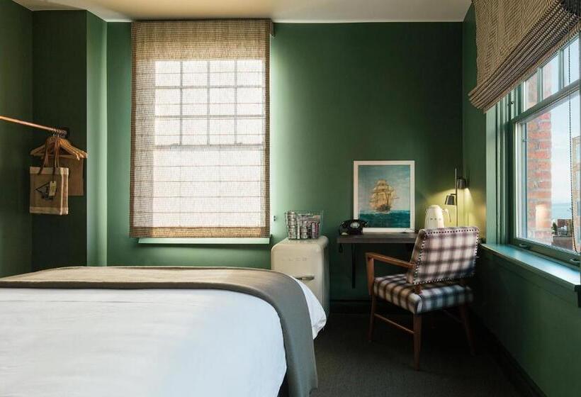 景色の見えるデラックスルーム, Palihotel Seattle