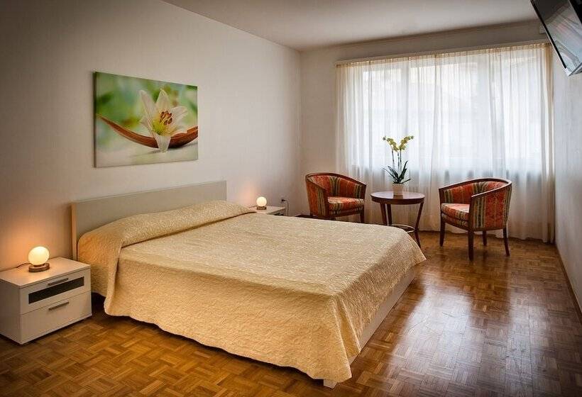 غرفة قياسية رباعية, Residenze Dell'angelo