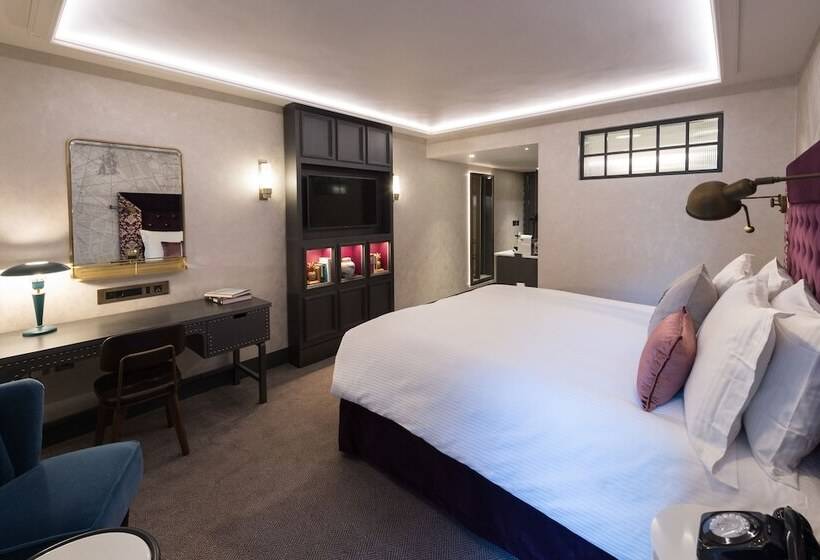 Deluxe Room, Vintry & Mercer Hotel Small Luxury Hotels Of The World