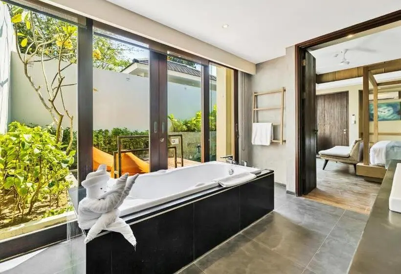 Villa 1 Bedroom with Swimming Pool, Cross Bali Breakers
