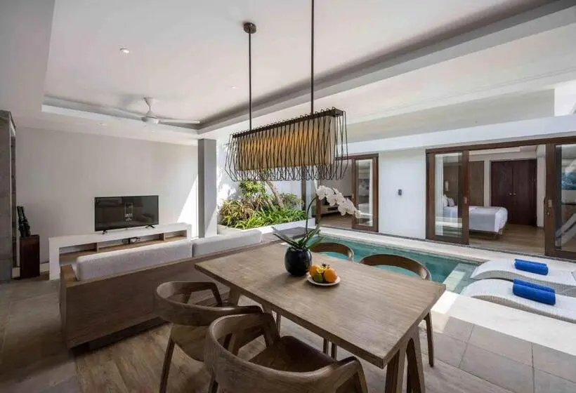 2 Bedroom Villa, Cross Bali Breakers