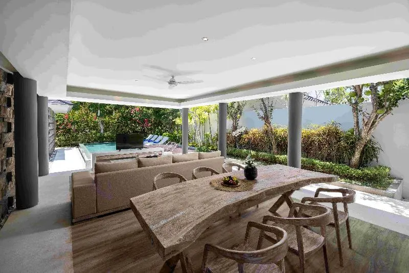 3 Bedroom Villa, Cross Bali Breakers