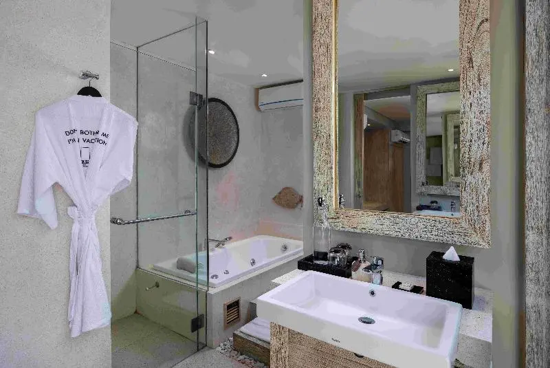 3 Bedroom Villa, Cross Bali Breakers