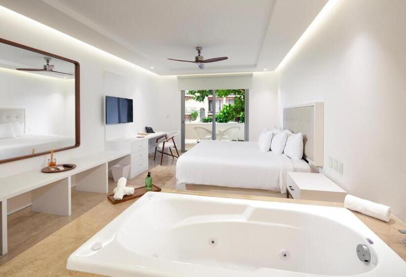 جناح بريميوم, Antera Hotel & Residences