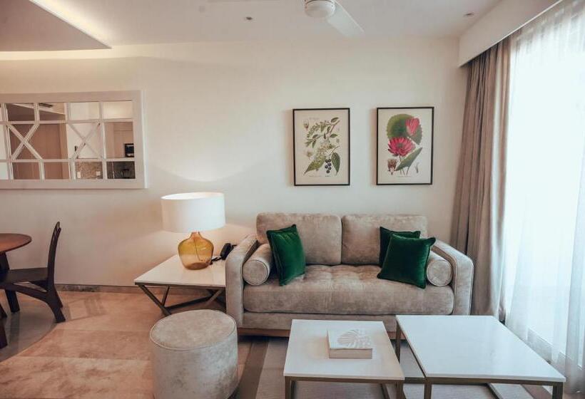 スイート, Antera Hotel & Residences