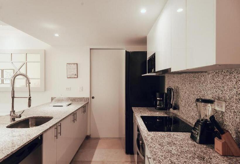 ２ベッドルーム家族用アパートメント, Antera Hotel & Residences
