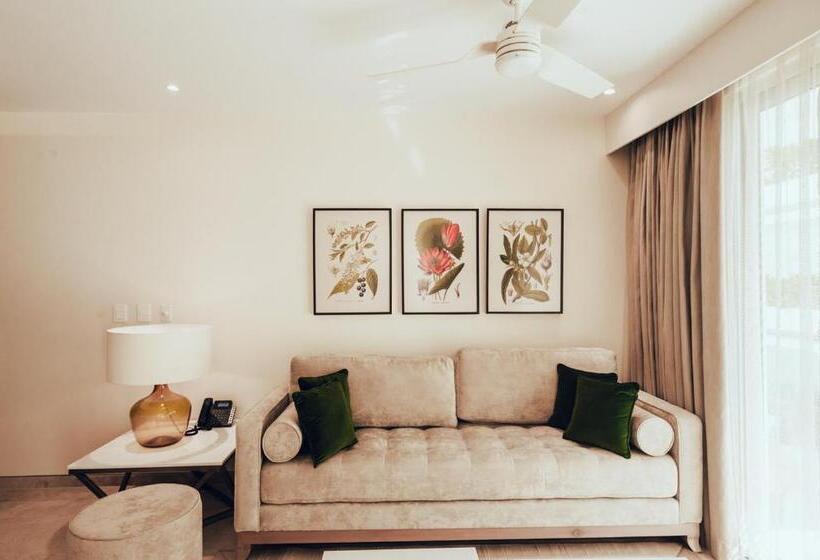 جناح, Antera Hotel & Residences