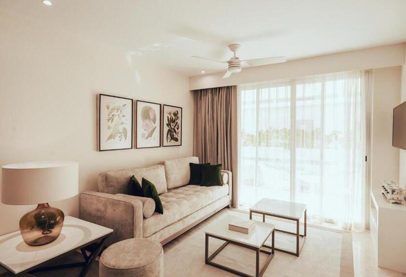 スイート, Antera Hotel & Residences