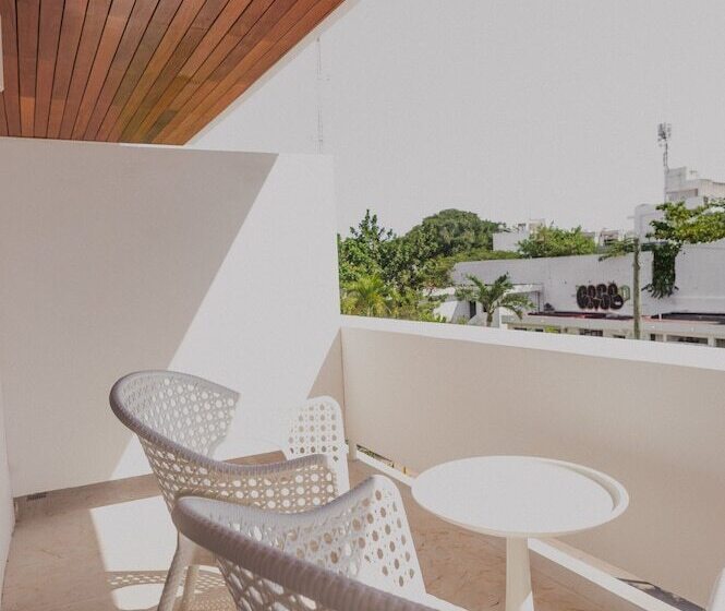 جناح بريميوم, Antera Hotel & Residences