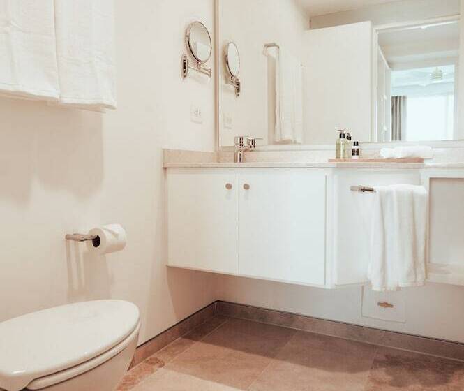 جناح بريميوم, Antera Hotel & Residences