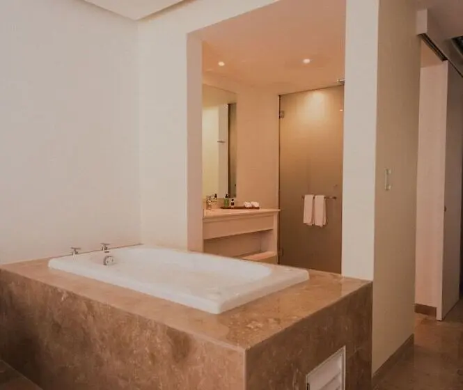 سوئیت پریمیوم, Antera Hotel & Residences