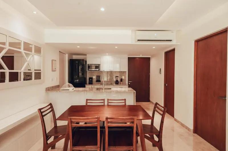 سوییت, Antera Hotel & Residences