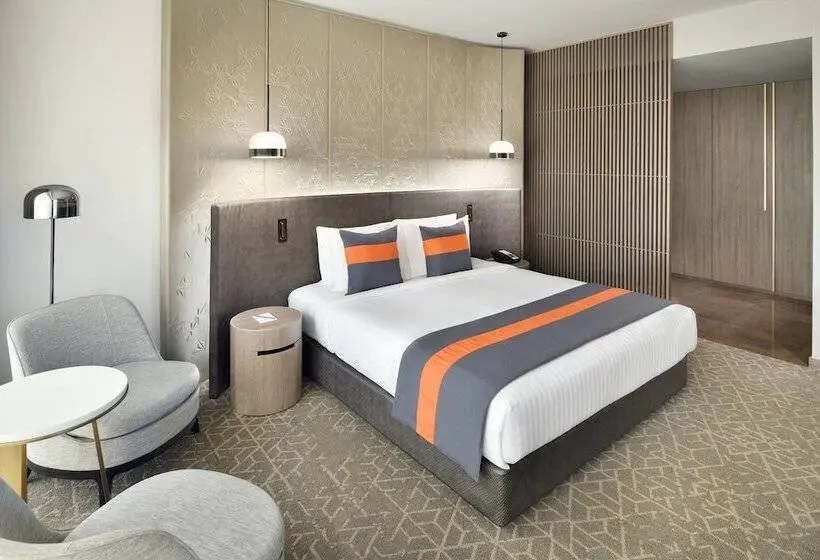 سوییت اجرایی, Courtyard By Marriott Dubai, Al Barsha