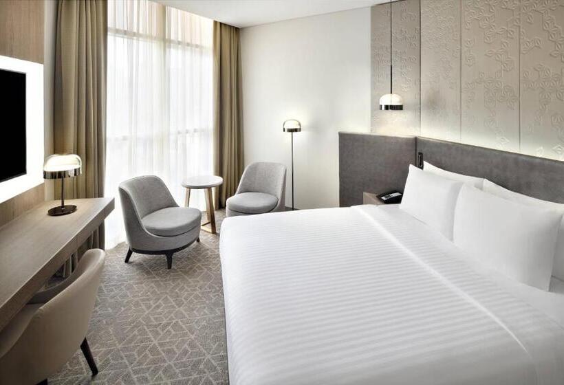 اتاق استاندارد با تخت بزرگ, Courtyard By Marriott Dubai, Al Barsha