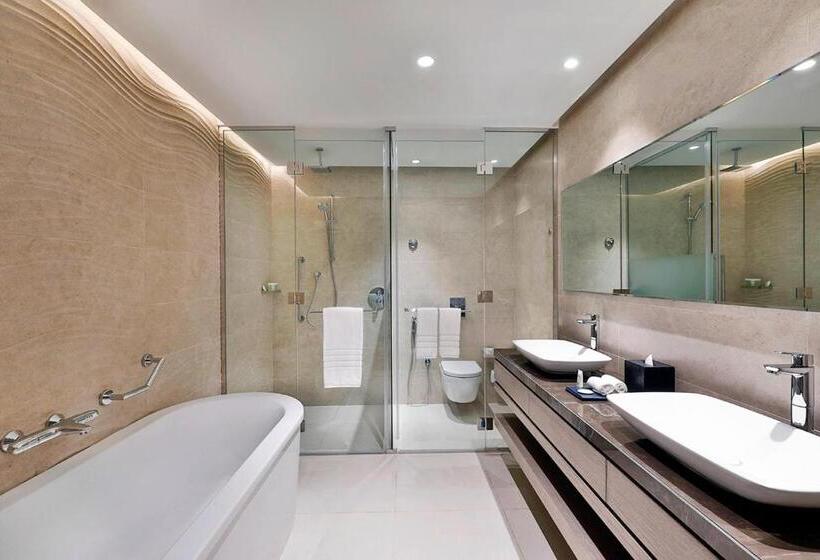 سوییت اجرایی, Courtyard By Marriott Dubai, Al Barsha